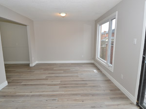 3+ Bedroom apartment for rent in WOODBRIDGE   