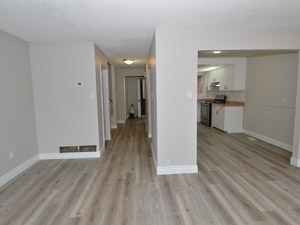 3+ Bedroom apartment for rent in WOODBRIDGE   