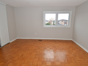 3+ Bedroom apartment for rent in WOODBRIDGE   