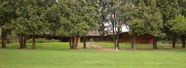 don and mary lou schaberg residence 02