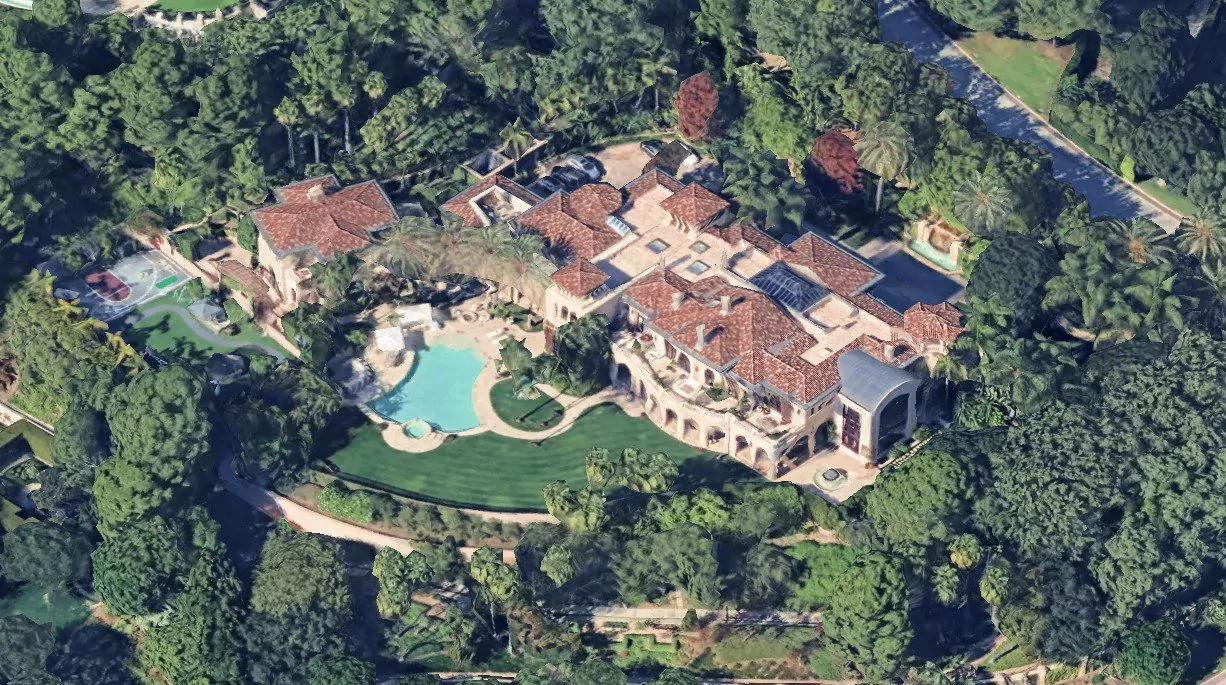 eddie murphy house in beverly hills 2