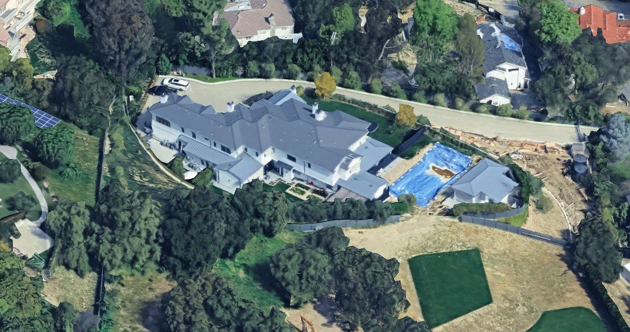 gwen stefani & blake shelton's house 03