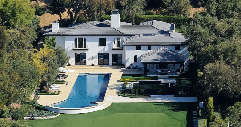 gwen stefani & blake shelton's house in los angeles