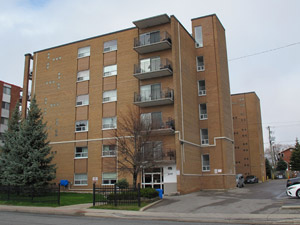 Rental Low-rise 1055 Victoria Park Ave, Toronto, ON