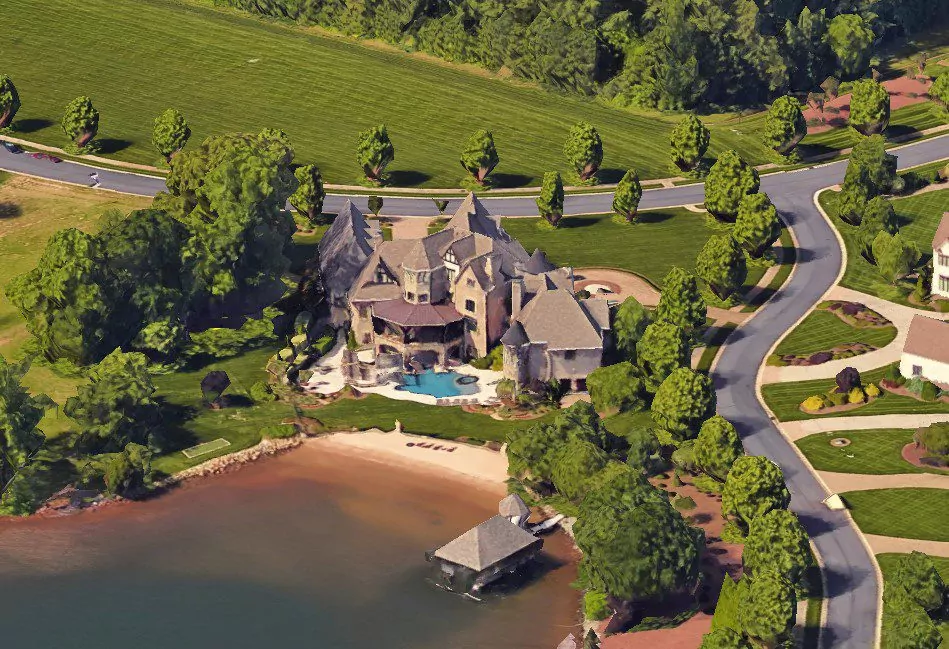 kyle busch house in denver 01