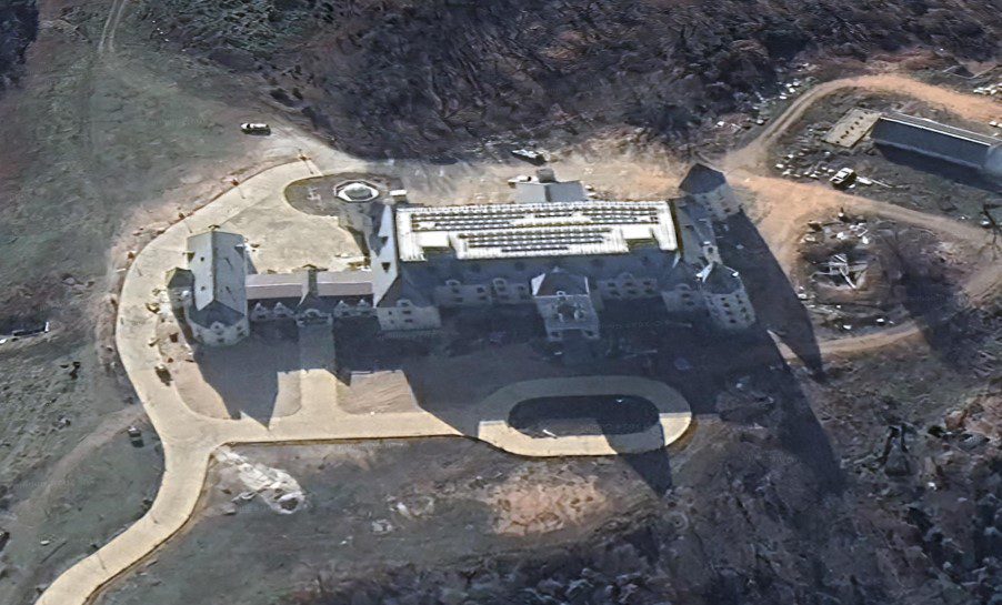 largest house in missouri chateau pensmore 01