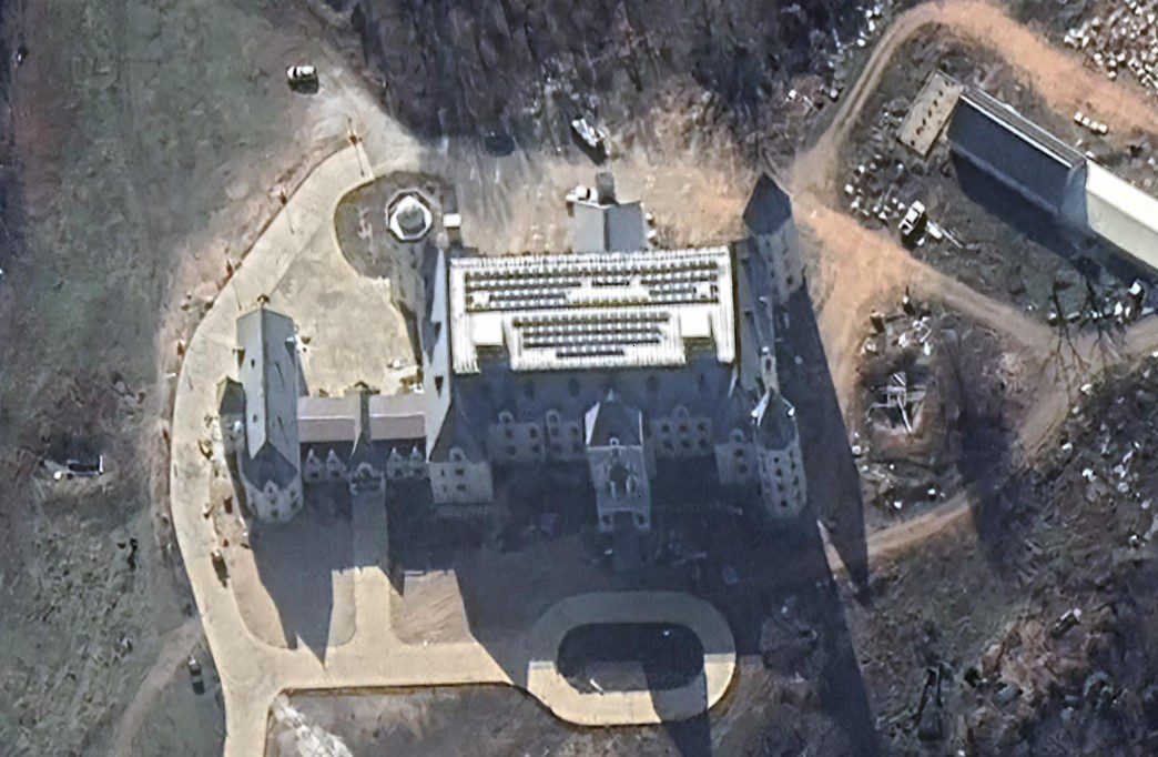 largest house in missouri chateau pensmore 02