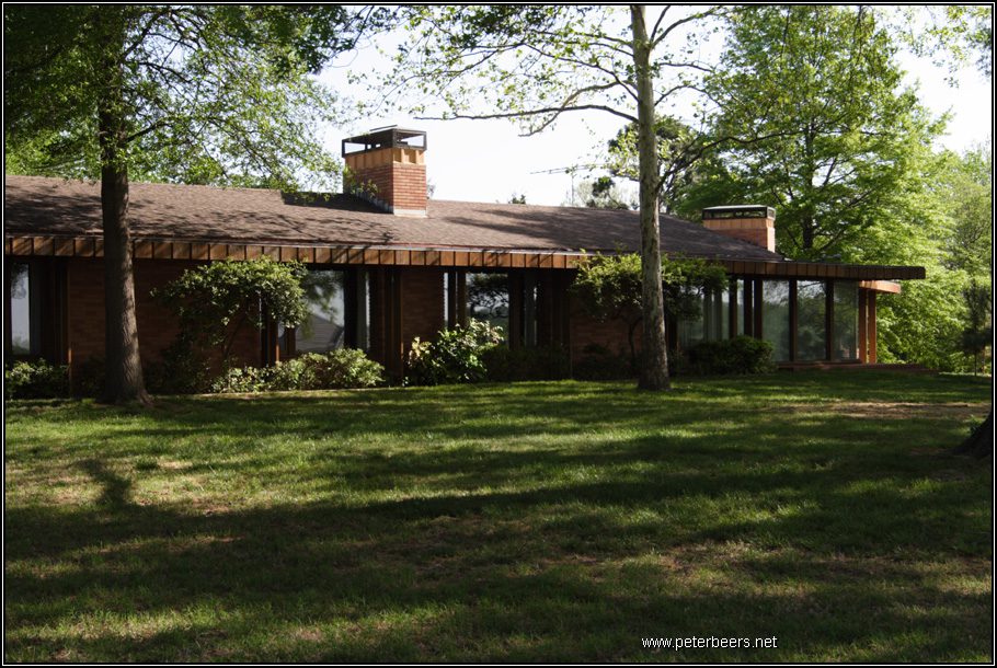 mystery apprentice house 01