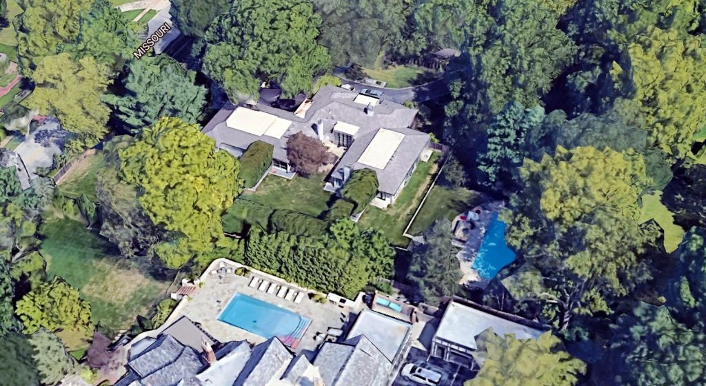 patrick mahomes house 02