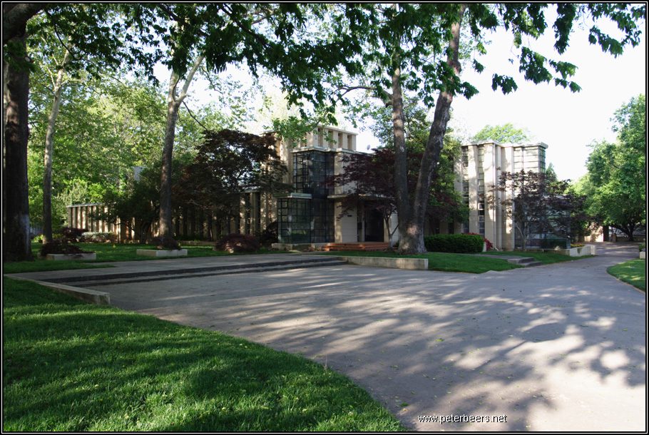 richard lloyd jones residence tulsa 05