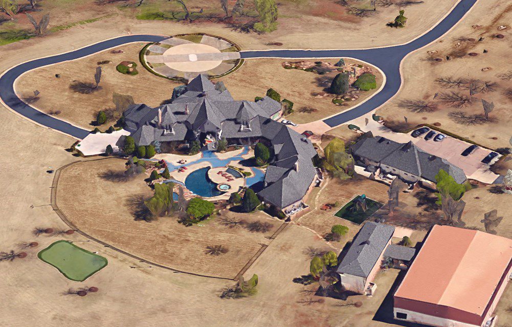 toby keith house in oklahoma 02