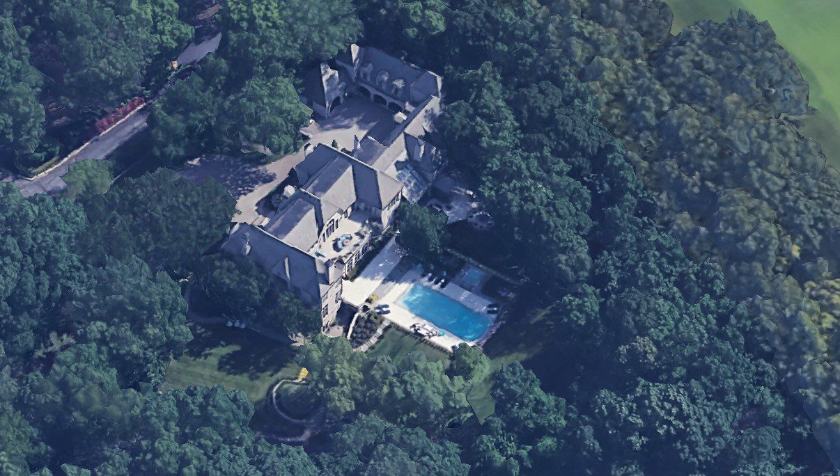 travis kelce house in leawood kansas city 02