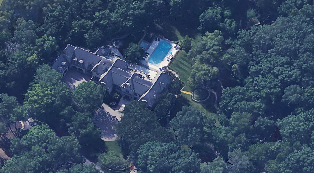 travis kelce house in leawood kansas city 04